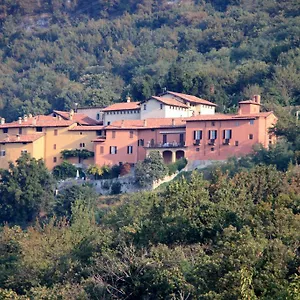 Apartment Antico Borgo Camporeso, Galbiate