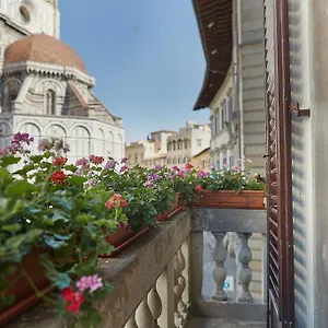 فندق مبيت وإفطار Di Piazza Del Duomo